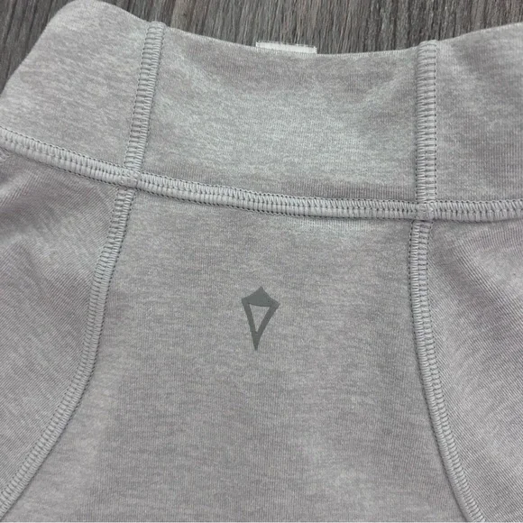 Ivivva Girls Define JacketSize 12
